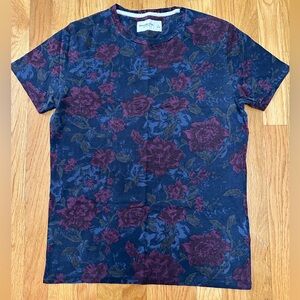 Abercrombie & Fitch Soft Short Sleeve Purple Shirt